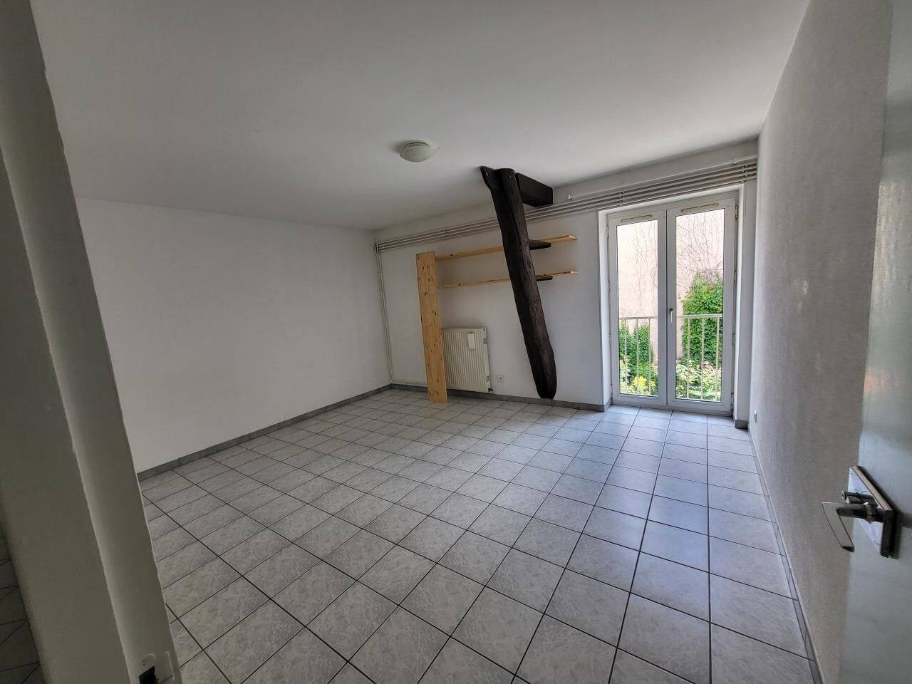 Appartement 4 pièces 100 m² · à Nancy · 100 m² · 1 250 €