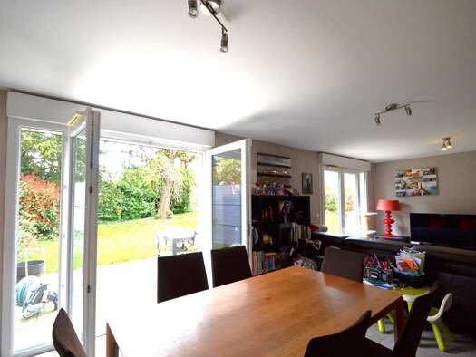 Maison à vendre 475 000 € 5 pièces 4 chambres 135 m² 577 m² de terrain Limas 69400