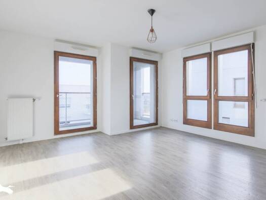 Appartement à vendre 185 560 € 3 pièces 2 chambres 58 m² Étage 6/6 Centre-Entre Deux Gares Mantes-la-Ville 78711