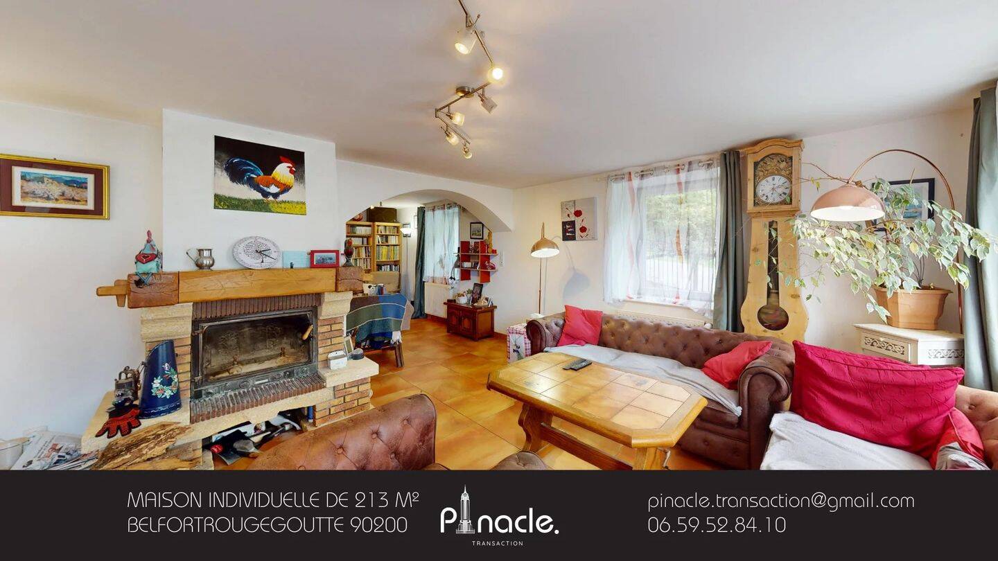 Maison 7 pièces 213 m² · à Rougegoutte · 213 m² · 318 000 €