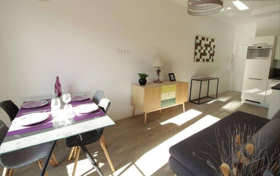 Appartement 1 pièce 25 m² · à Nice · 25 m² · 817 €