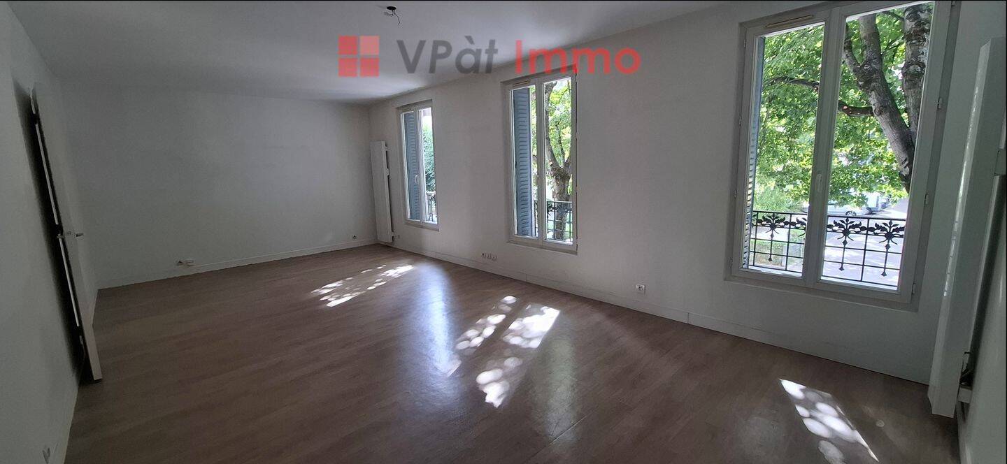 Appartement 3 pièces 73 m² · à Chaville · 73 m² · 1 233 €/mois