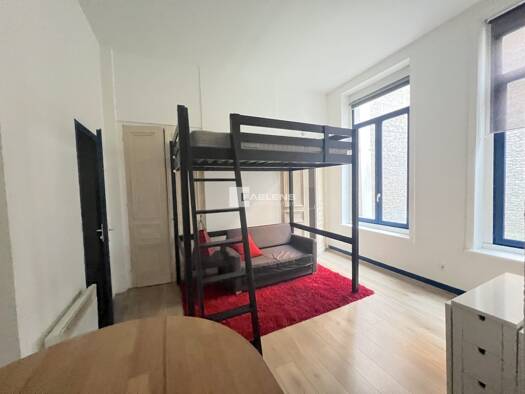 Appartement à louer 528 € 1 pièce 20,4 m² Étage 1/4 Lille 59000