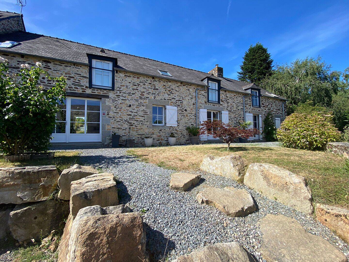 Maison 8 pièces 170 m² · à Plouër-sur-Rance · 170 m² · 576 400 €