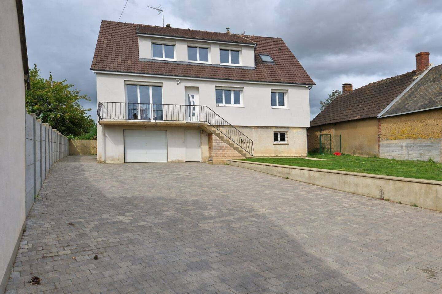 Maison 6 pièces 140 m² · à Amilly · 140 m² · 259 900 €