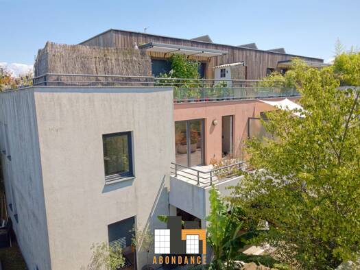 Appartement à vendre 395 000 € 4 pièces 3 chambres 84,7 m² Étage 1/2 Strasbourg 67000