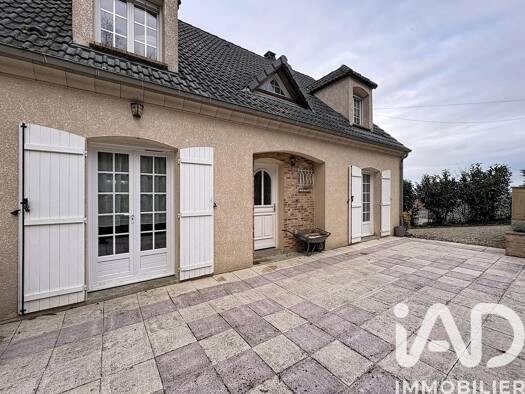 Maison à vendre 295 000 € 4 pièces 4 chambres 136 m² 800 m² de terrain Saint-Martin-d'Ablois 51530