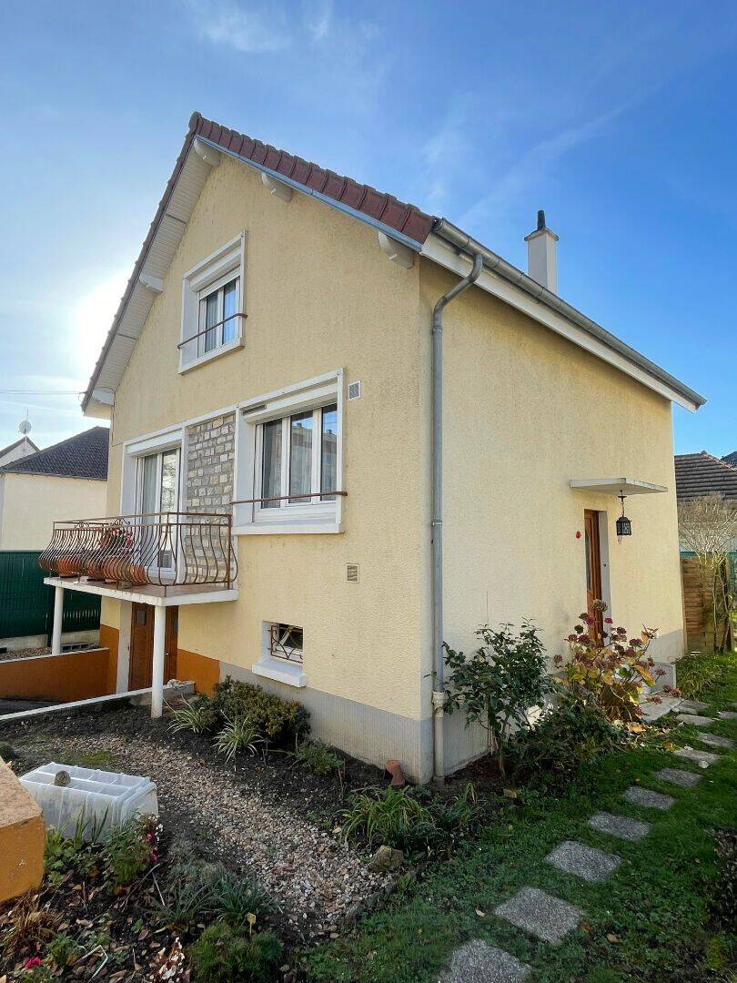 Maison 4 pièces 80 m² · à Saint-Jean-de-Braye · 80 m² · 208 000 €