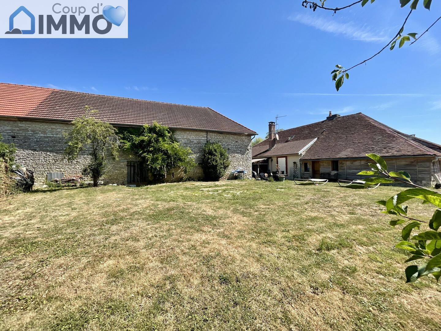 Maison 6 pièces 143 m² · à La Villeneuve-au-Chêne · 143 m² · 226 000 €