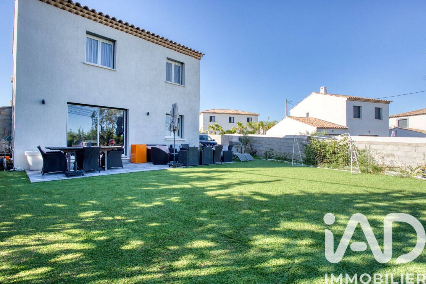 Maison 4 pièces 83 m² · à Roquebrune-sur-Argens · 83 m² · 470 000 €