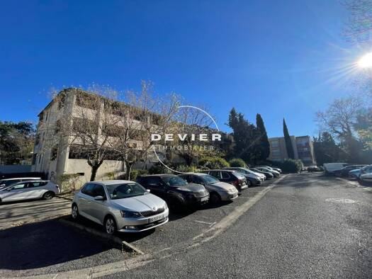 Parking à louer 85 € 20 m² Alco Montpellier 34080