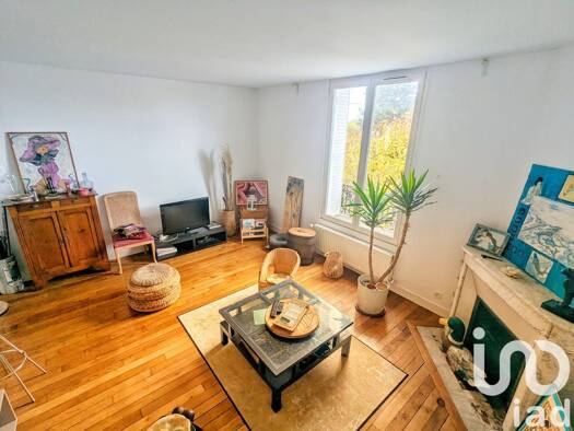 Appartement à vendre 225 000 € 3 pièces 2 chambres 77 m² Étage 1/2 Stade Les Pavillons-sous-Bois 93320