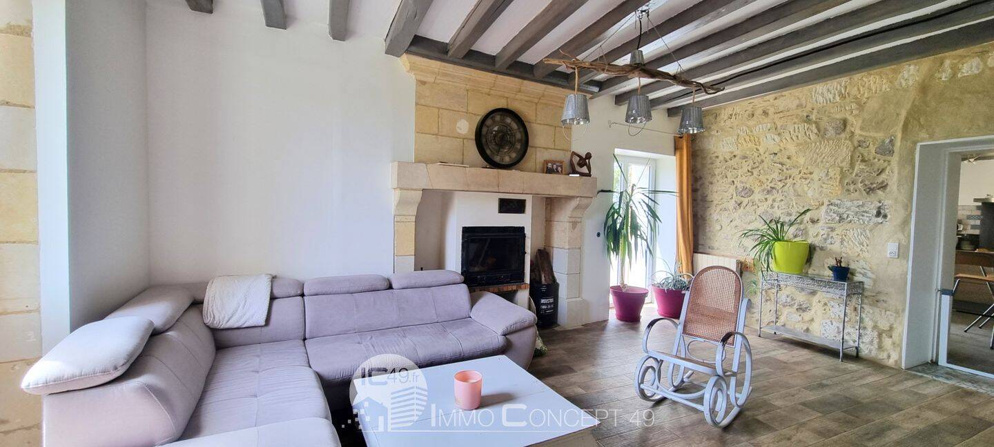 Maison 6 pièces 152 m² · à Brissac Loire Aubance · 152,1 m² · 299 000 €