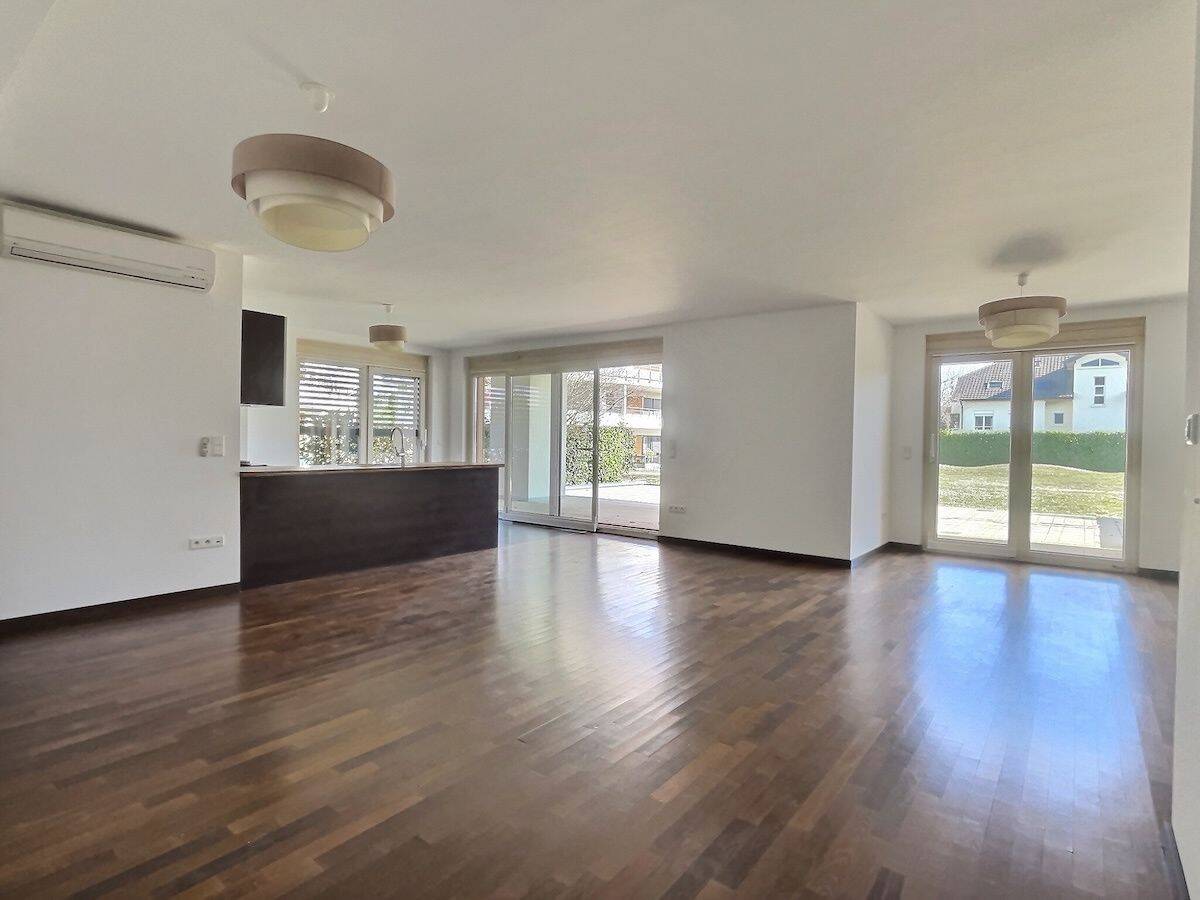 Appartement 3 pièces 106 m² · à Divonne-les-Bains · 106 m² · 670 000 €