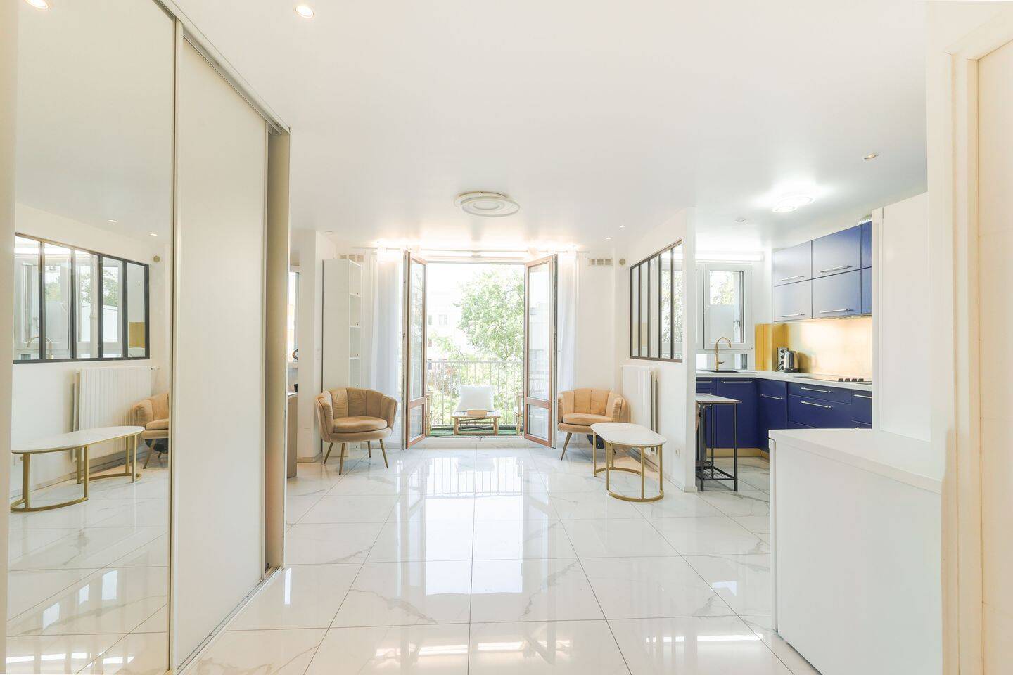 Appartement 3 pièces 82 m² · à Paris 19ème Arrondissement · 82 m² · 714 995 €