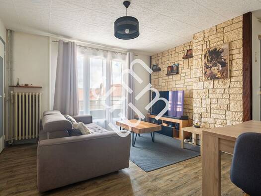 Appartement à vendre 175 000 € 3 pièces 2 chambres 55 m² Étage 1/3 Montlhéry 91310