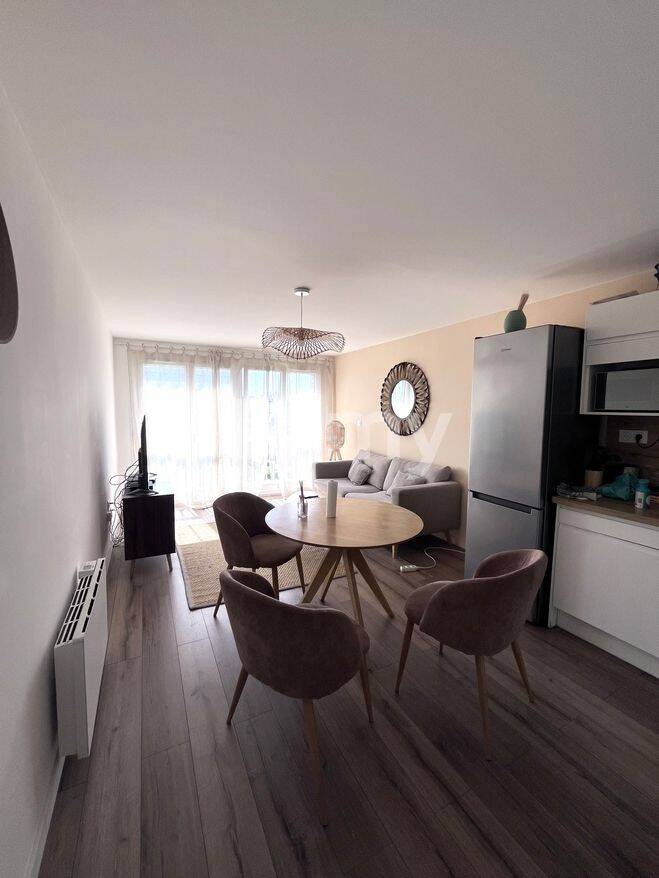 1 pièce 14 m² · à Lille · 13,9 m² · 590 €/mois