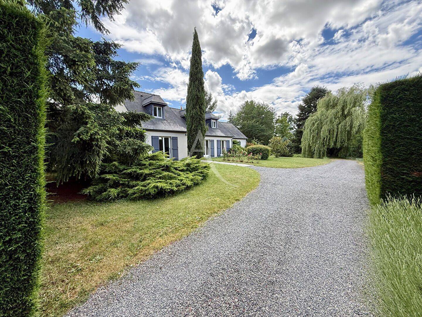 Maison 5 pièces 158 m² · à Francueil · 158 m² · 335 000 €