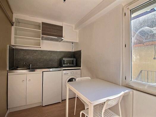 Appartement à louer 345 € 1 pièce 23,3 m² 1er étage Saint Laurent-Molette Le Creusot 71200