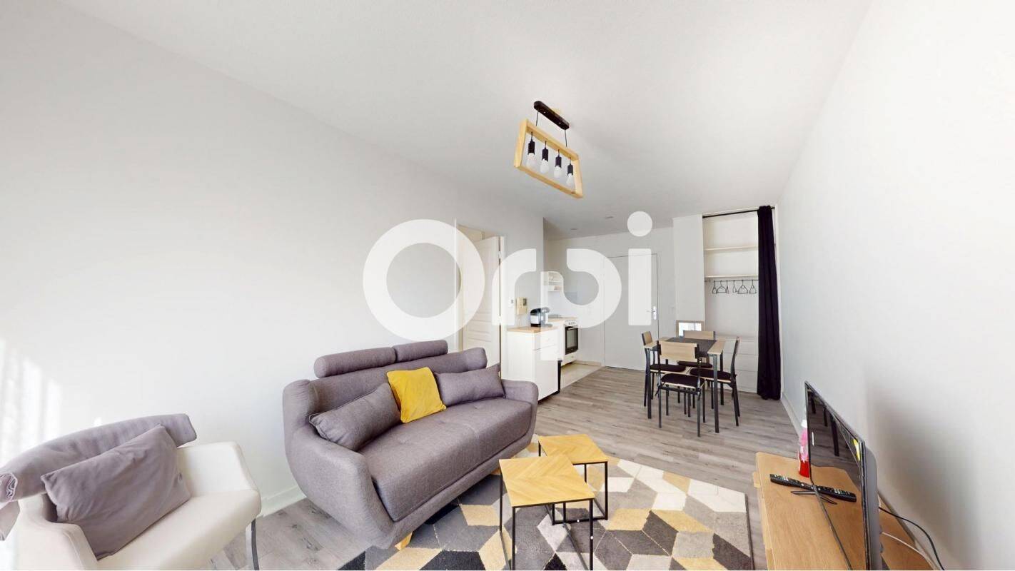 Appartement 2 pièces 36 m² · à Bron · 36,4 m² · 906 €