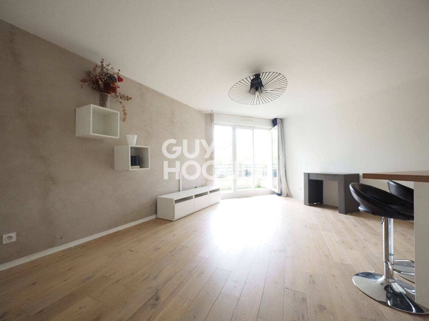 Appartement 3 pièces 61 m² · à Les Pavillons-sous-Bois · 61 m² · 1 290 €