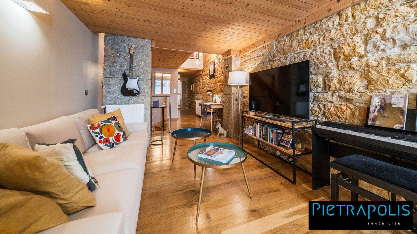Appartement 4 pièces 93 m² · à Lyon 2ème Arrondissement · 92,5 m² · 620 000 €
