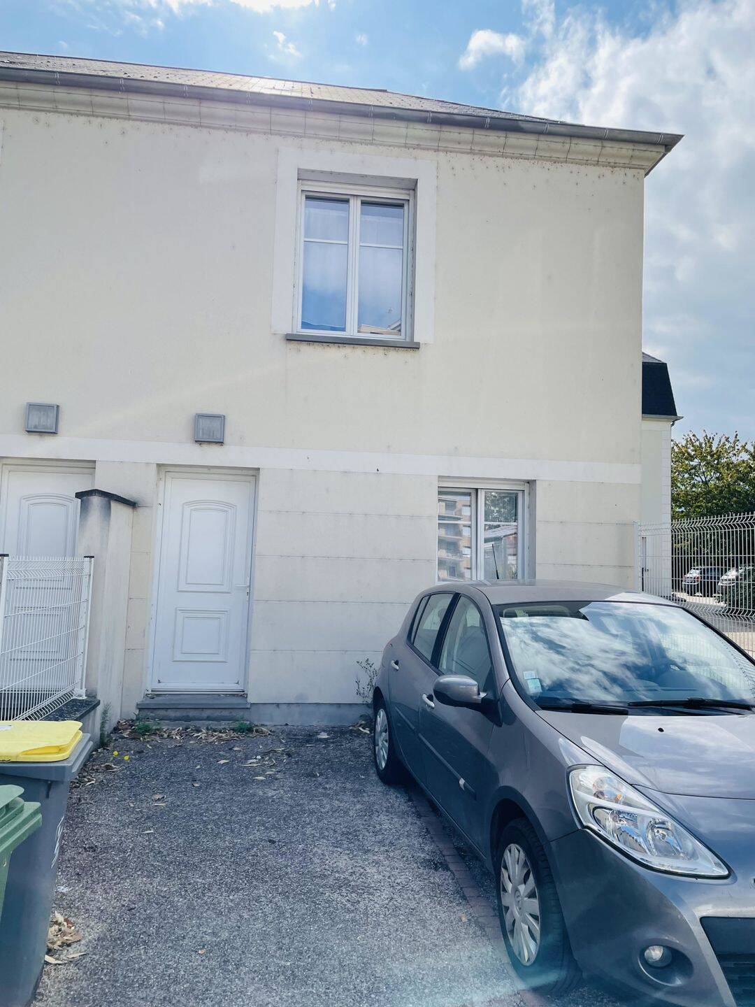 Maison 3 pièces 63 m² · à Orléans · 62,7 m² · 882 €