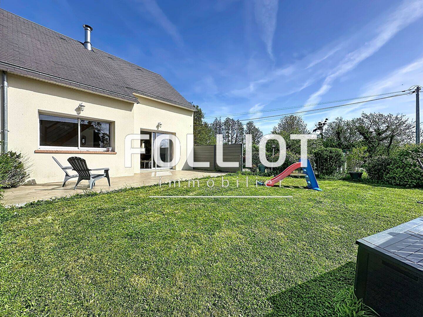 Maison 4 pièces 93 m² · à Bricqueville-sur-Mer · 93 m² · 280 000 €