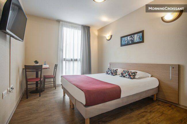 Appartement 1 pièce 18 m² · à Nîmes · 18 m² · 1 140 €/mois