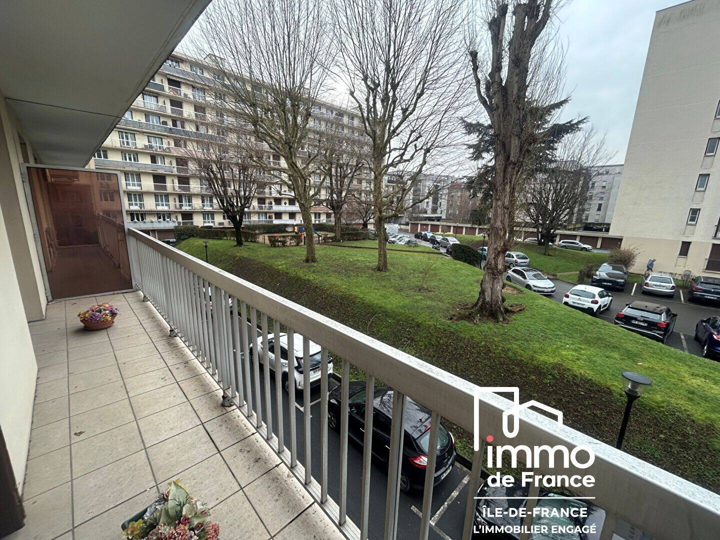 Appartement 3 pièces 55 m² · à Choisy-le-Roi · 55,1 m² · 175 000 €