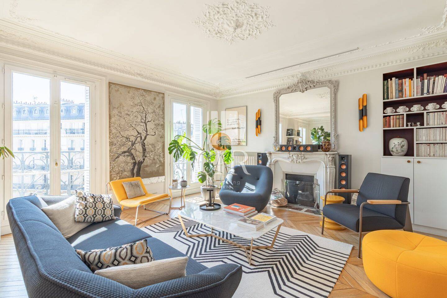 Appartement 3 pièces 96 m² · à Paris 3ème Arrondissement · 95,5 m² · 5 500 €