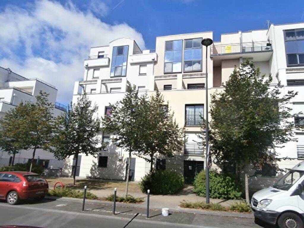 Appartement 4 pièces 88 m² · à Compiègne · 88 m² · 1 030 €/mois
