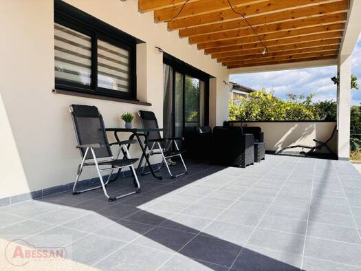 Maison de plain-pied à vendre 280 000 € 4 pièces 3 chambres 100 m² 450 m² de terrain Chantilly Alès 30100