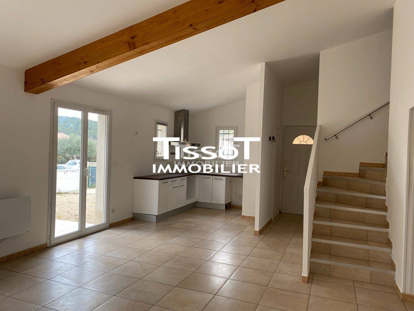 Maison 5 pièces 137 m² · à Nîmes · 137,3 m² · 1 395 €/mois