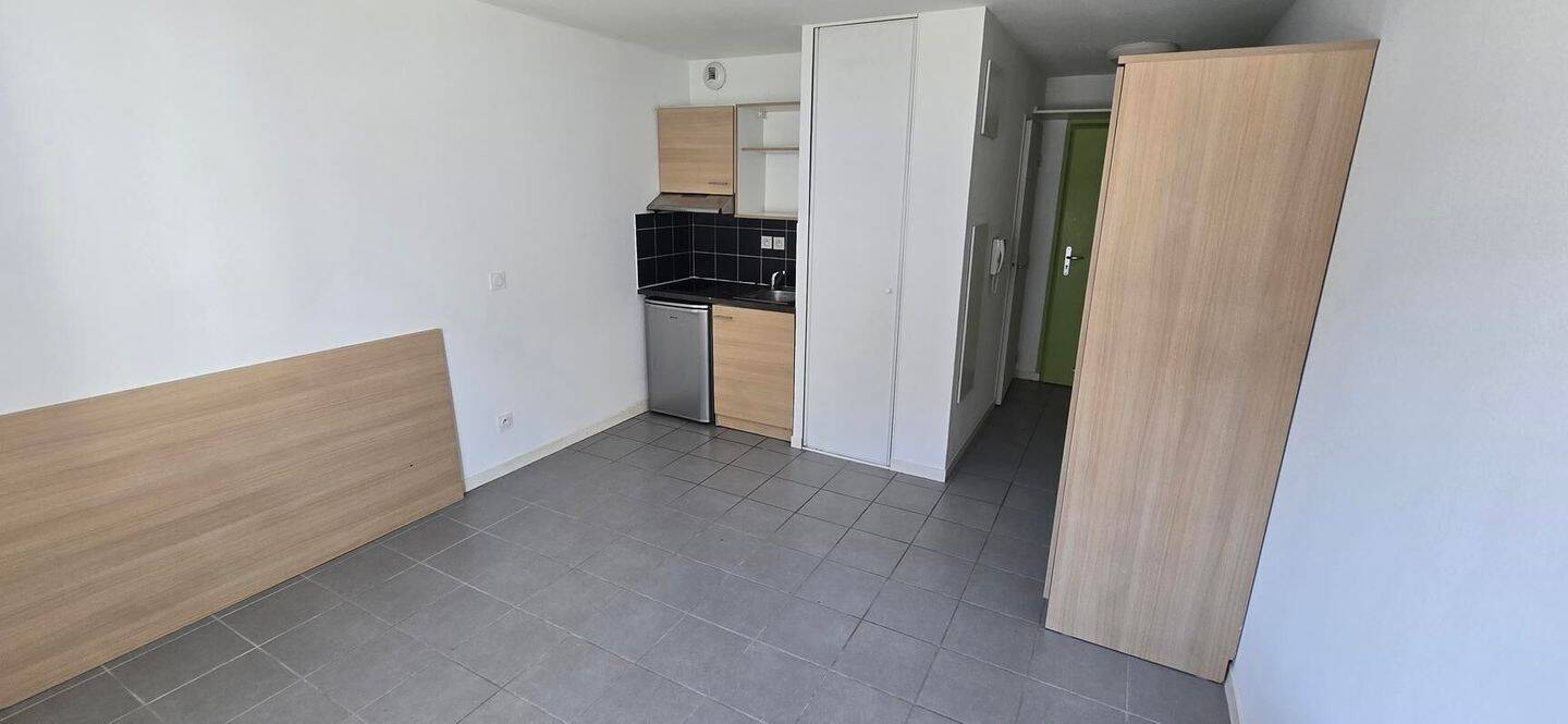 Appartement 1 pièce 20 m² · à Grenoble · 20 m² · 422 €/mois