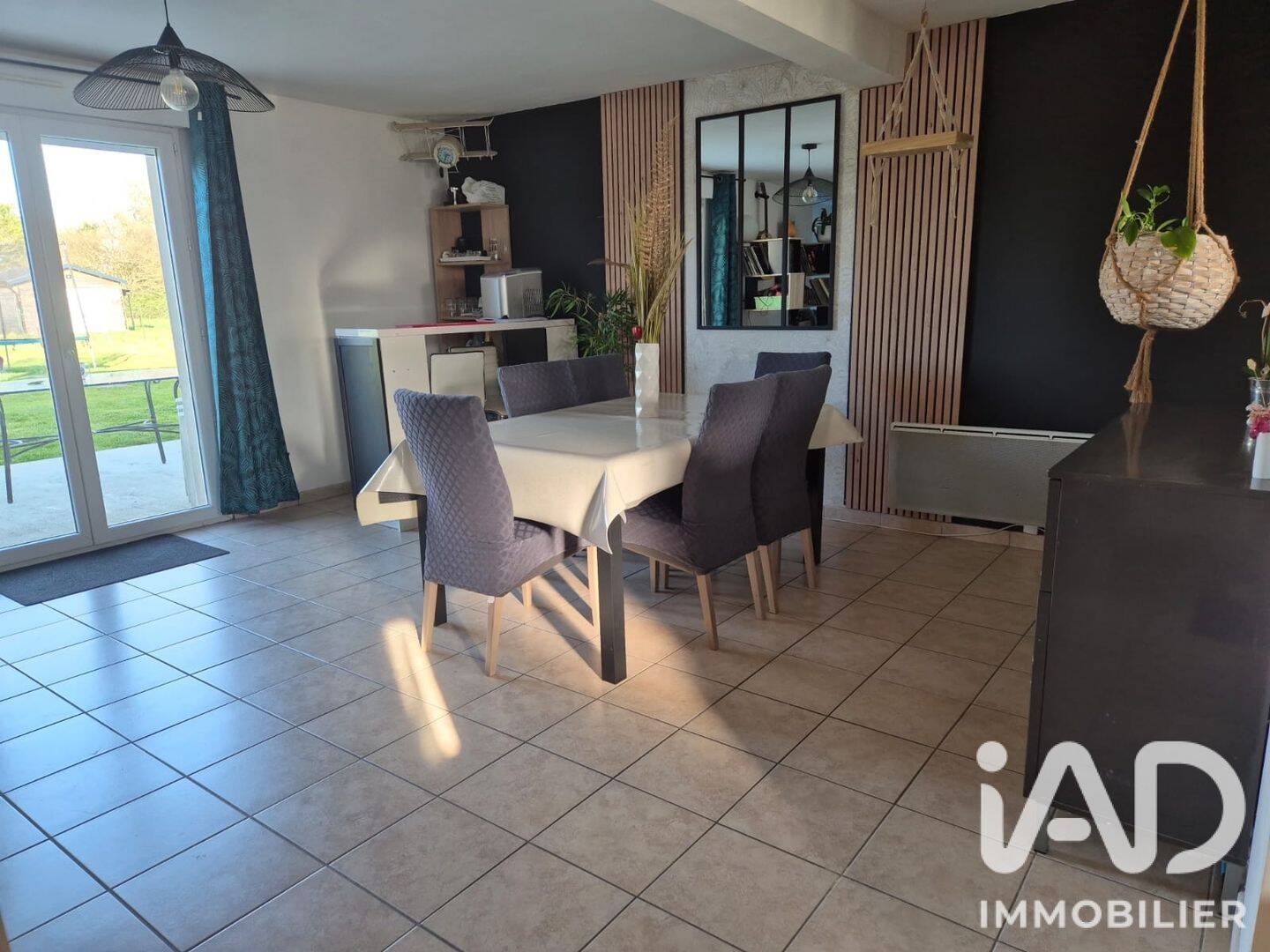 Maison 5 pièces 100 m² · à Le Cours · 100 m² · 231 000 €