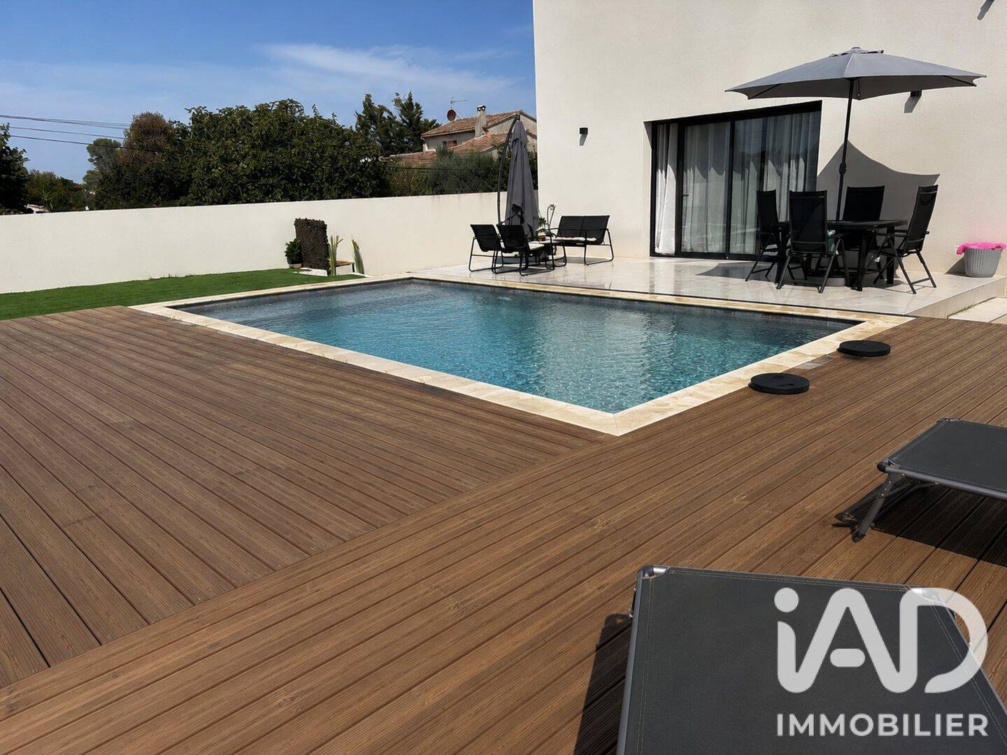 Maison 5 pièces 140 m² · à Redessan · 140 m² · 399 000 €