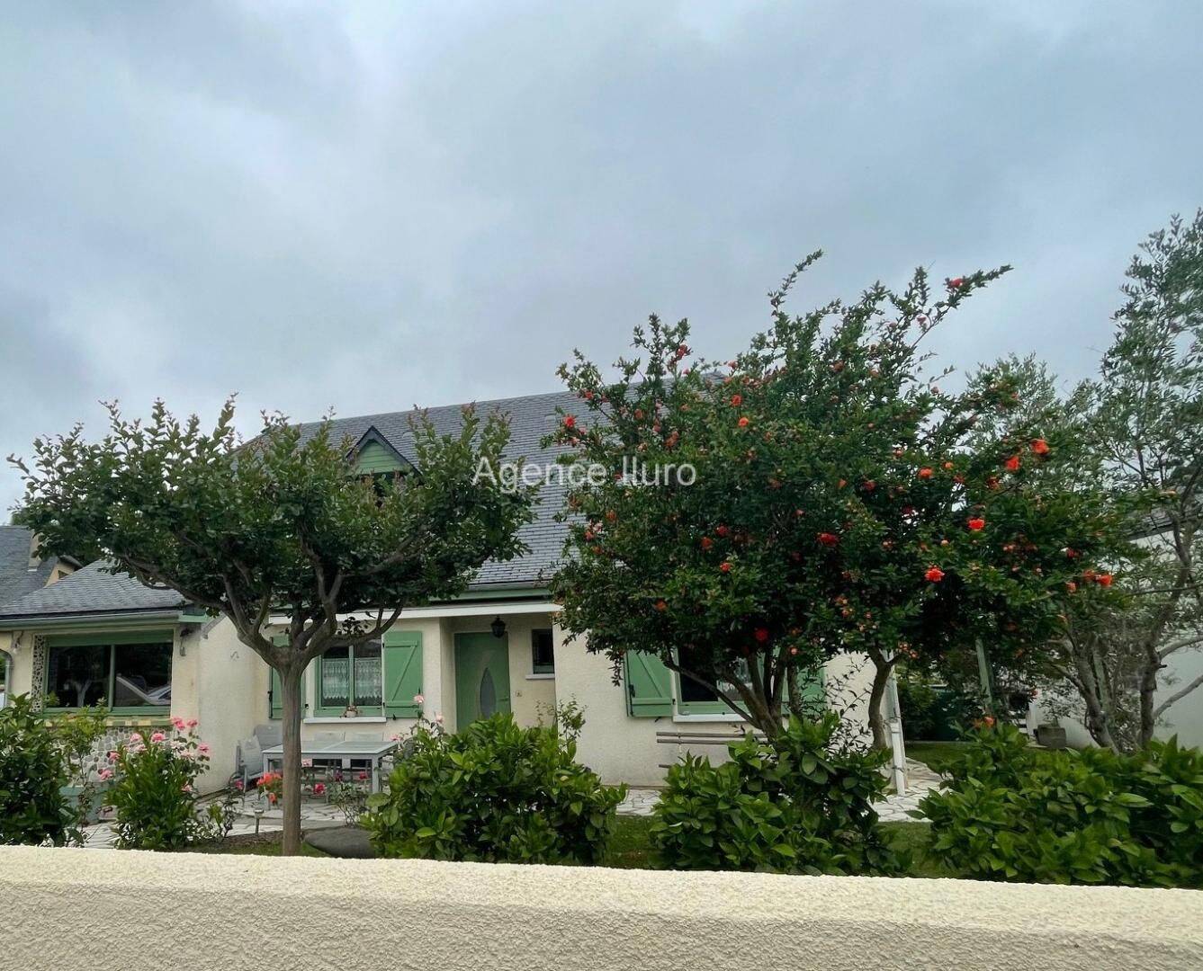 Maison 5 pièces 132 m² · à Oloron-Sainte-Marie · 132 m² · 299 000 €