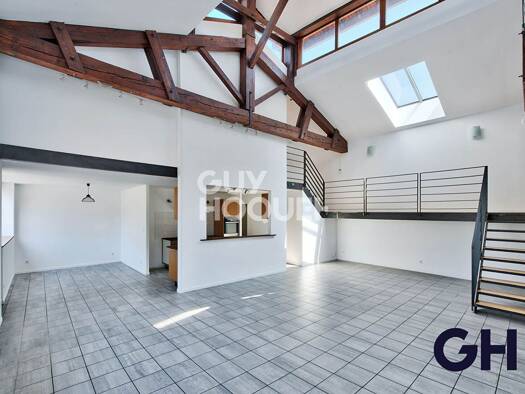 Maison à vendre 450 000 € 5 pièces 3 chambres 210 m² Sathonay-Camp 69580