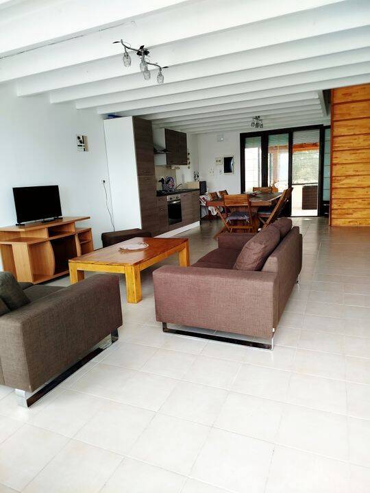 Maison 4 pièces 120 m² · à Périssac · 120 m² · 1 200 €