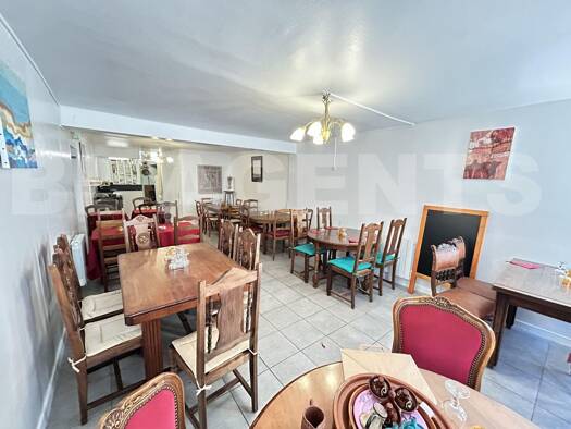 Immeuble à vendre 170 000 € 178 m² Centre Ville Cosne-Cours-sur-Loire 58200