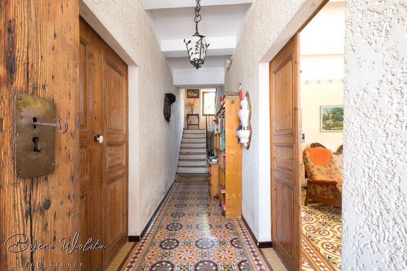 Maison 14 pièces 400 m² · à Salon-de-Provence · 400 m² · 895 000 €