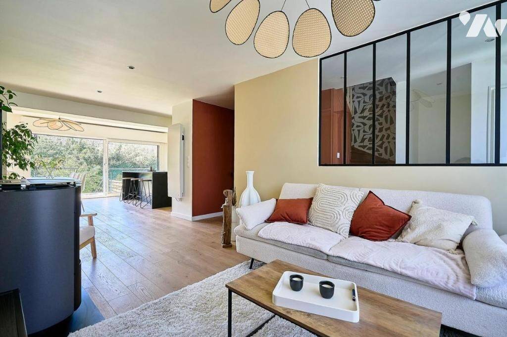 Maison 7 pièces 151 m² · à Saint-André-lez-Lille · 151 m² · 525 000 €