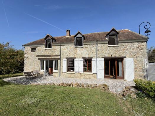 Maison à vendre 459 000 € 6 pièces 4 chambres 175 m² 1 289 m² de terrain Saint-Ouen-en-Brie 77720