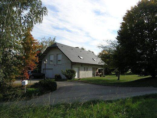 Maison 7 pièces 164 m² · à La Motte-Servolex · 164 m² · 2 600 €