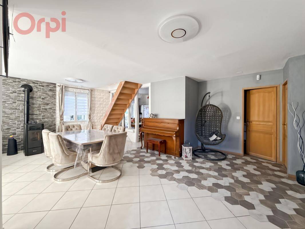 Maison 6 pièces 120 m² · à Marcoussis · 120,3 m² · 362 000 €