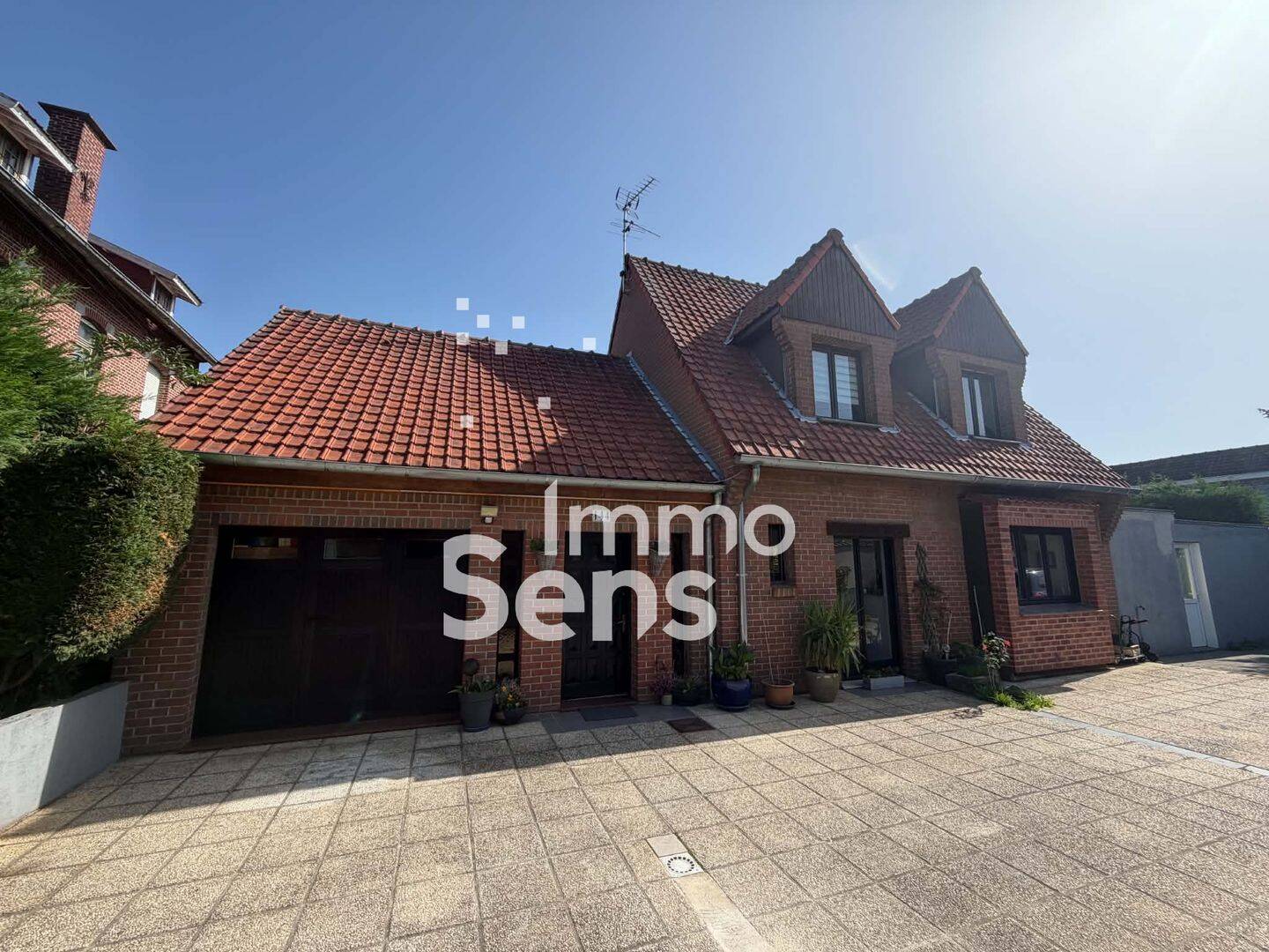 Maison 5 pièces 142 m² · à Hem · 142 m² · 449 900 €