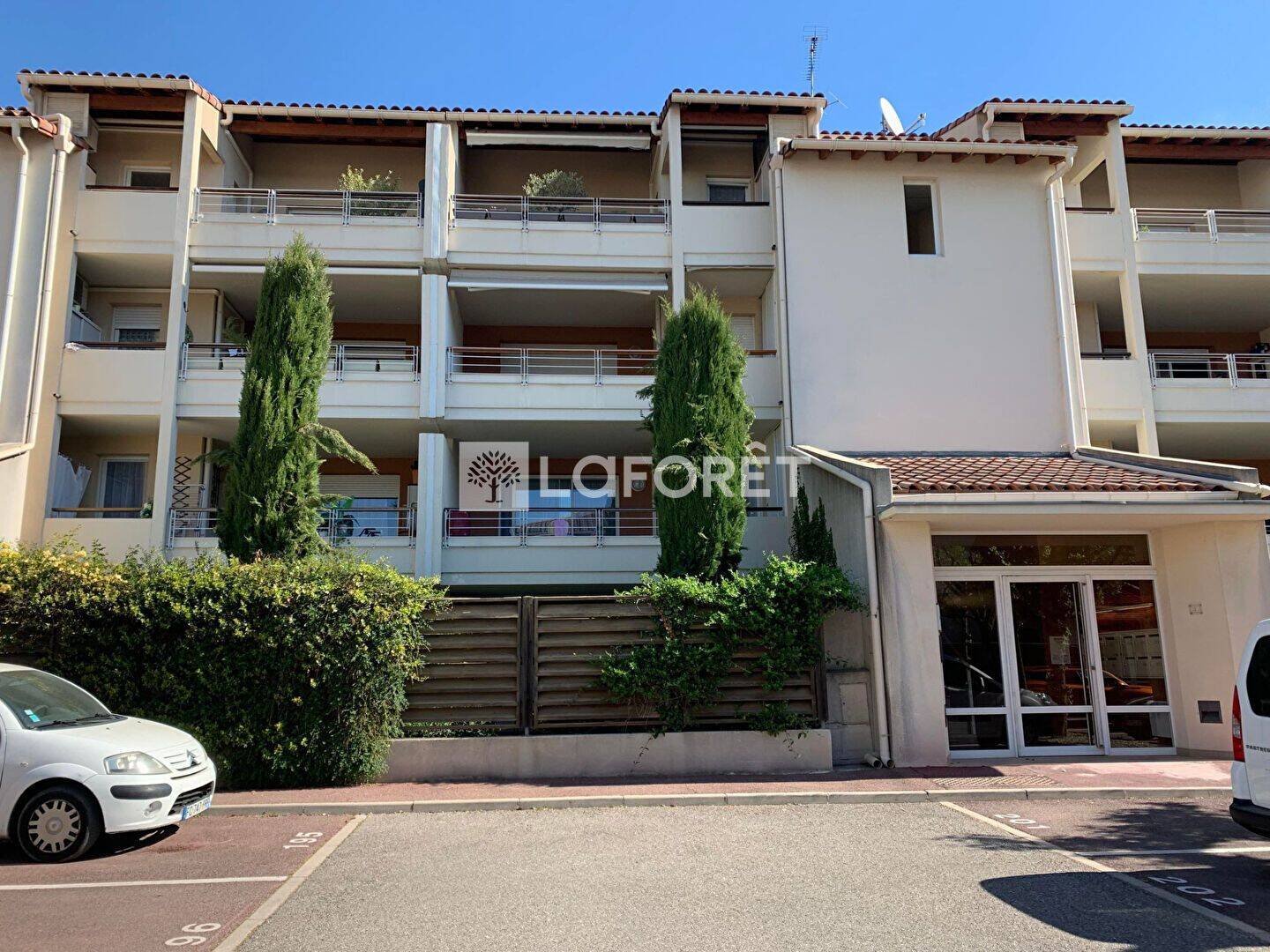 Appartement 3 pièces 65 m² · à L'Isle-sur-la-Sorgue · 65 m² · 962 €/mois