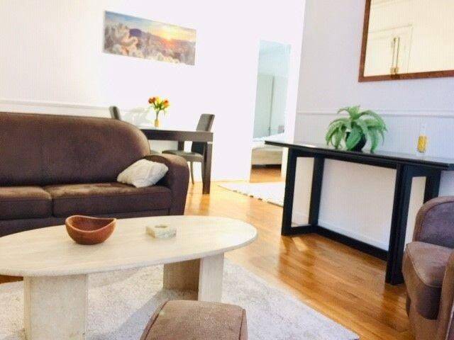 Appartement 2 pièces 50 m² · à Paris 17ème Arrondissement · 50 m² · 1 900 €