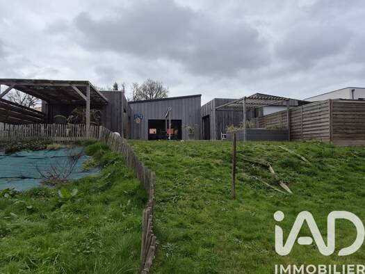 Maison de plain-pied à vendre 385 000 € 6 pièces 4 chambres 140 m² 900 m² de terrain Partie Est Campagne-Agglomeration Aizenay 85190